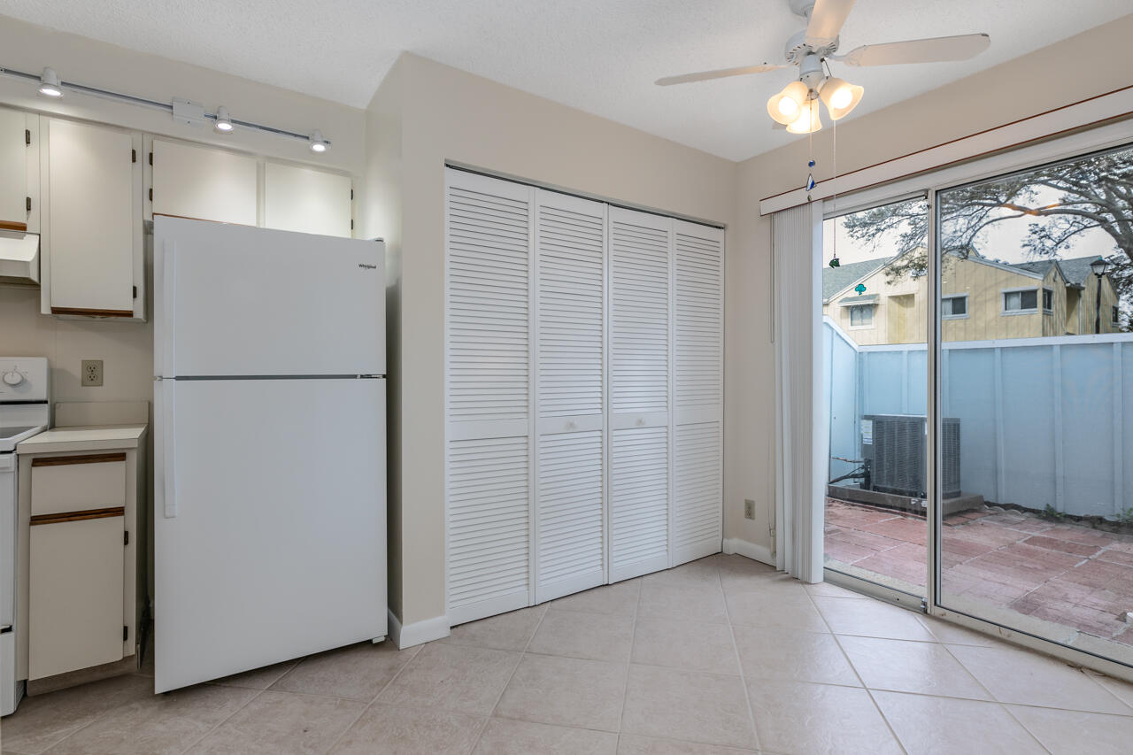 6262 Riverwalk Lane 5