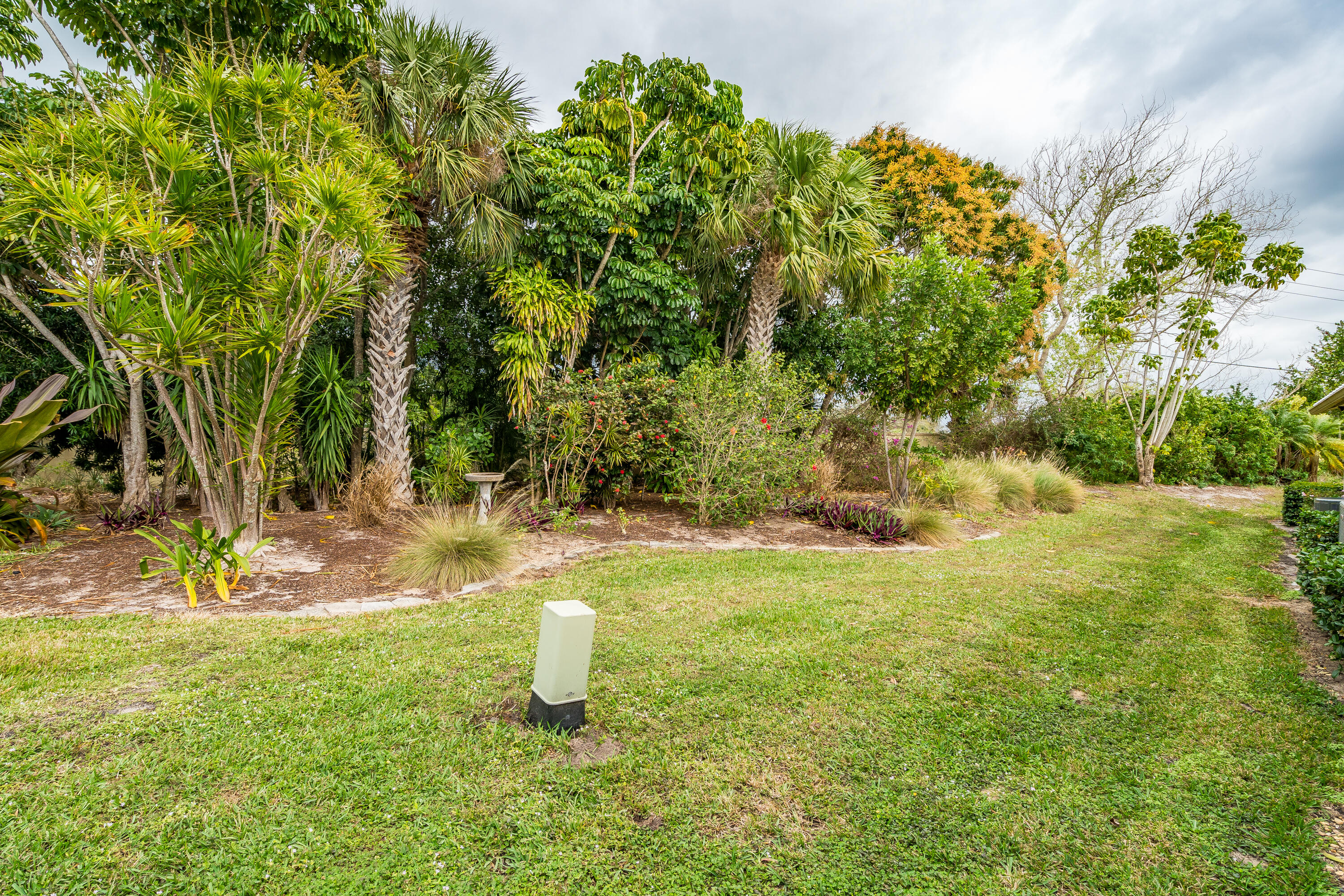 7611 SE Sugar Sand Circle