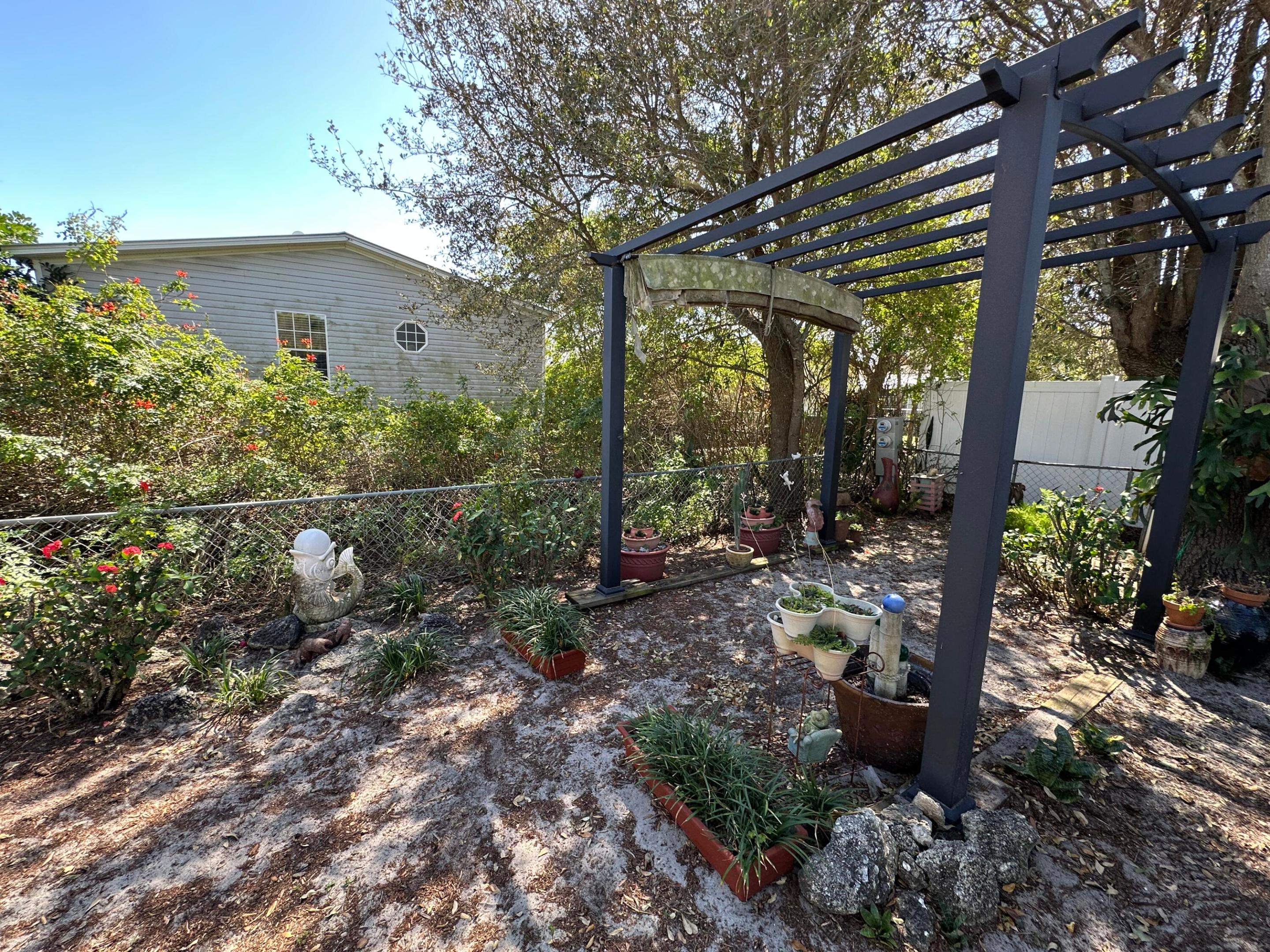 6906 SE Amendment Street