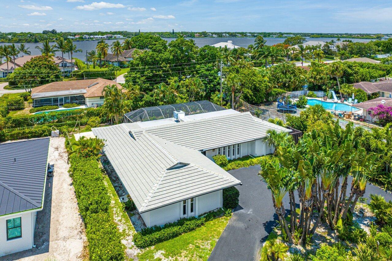 229 Golfview Drive