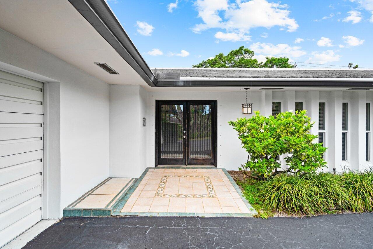 229 Golfview Drive