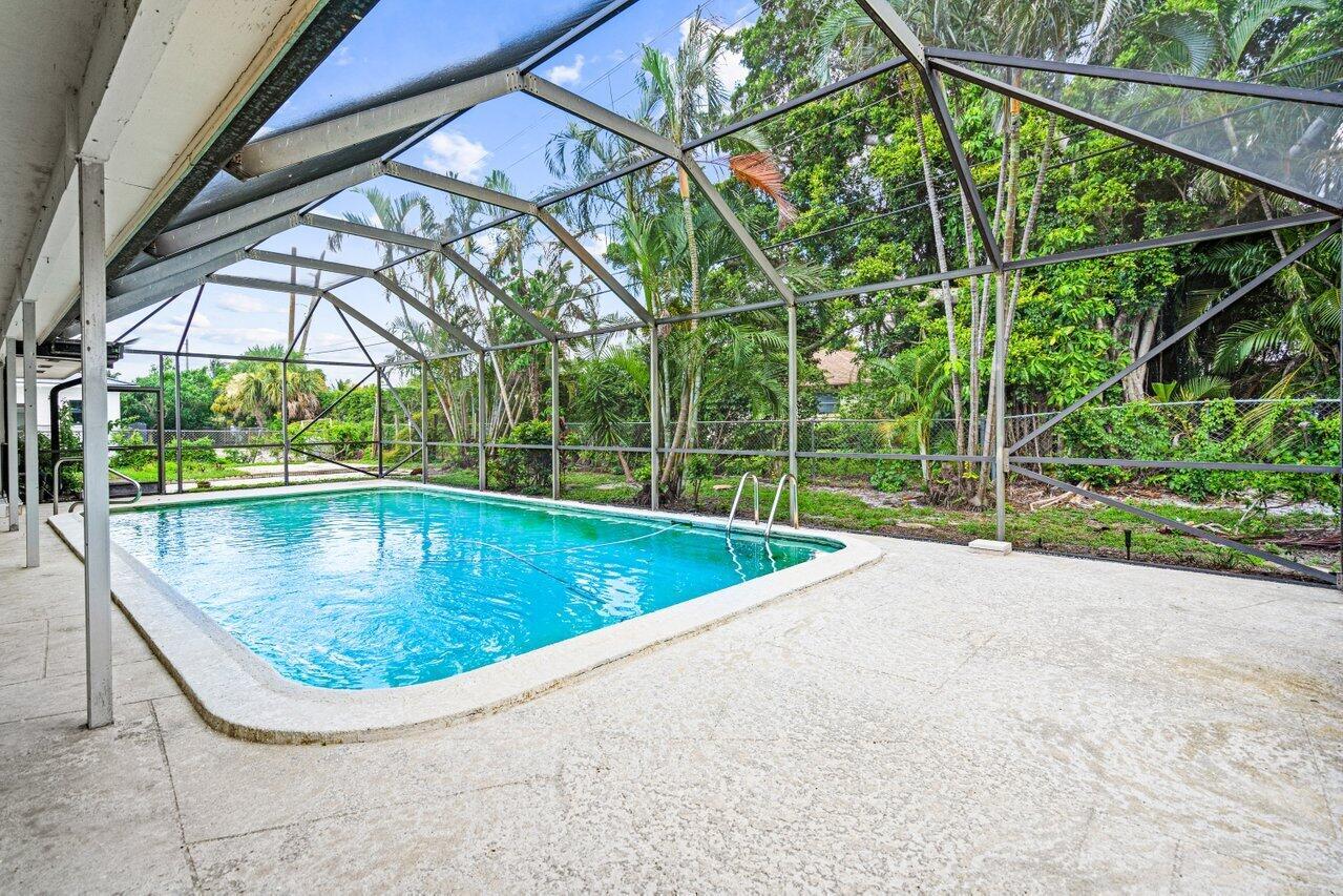 229 Golfview Drive