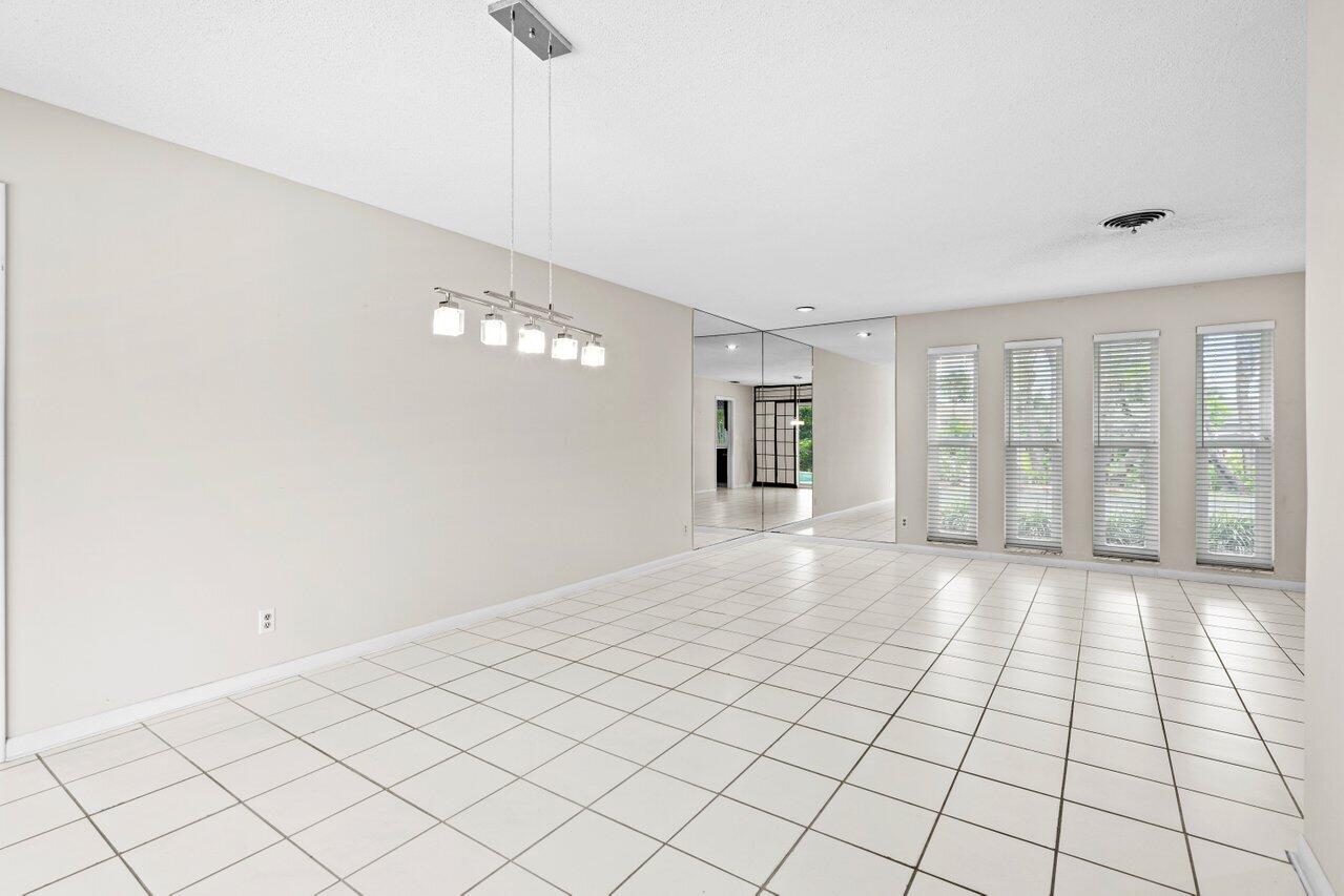 229 Golfview Drive