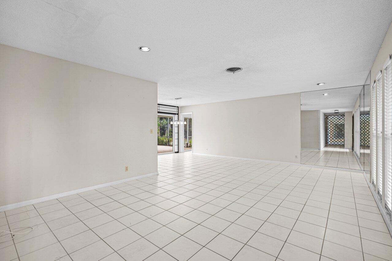 229 Golfview Drive