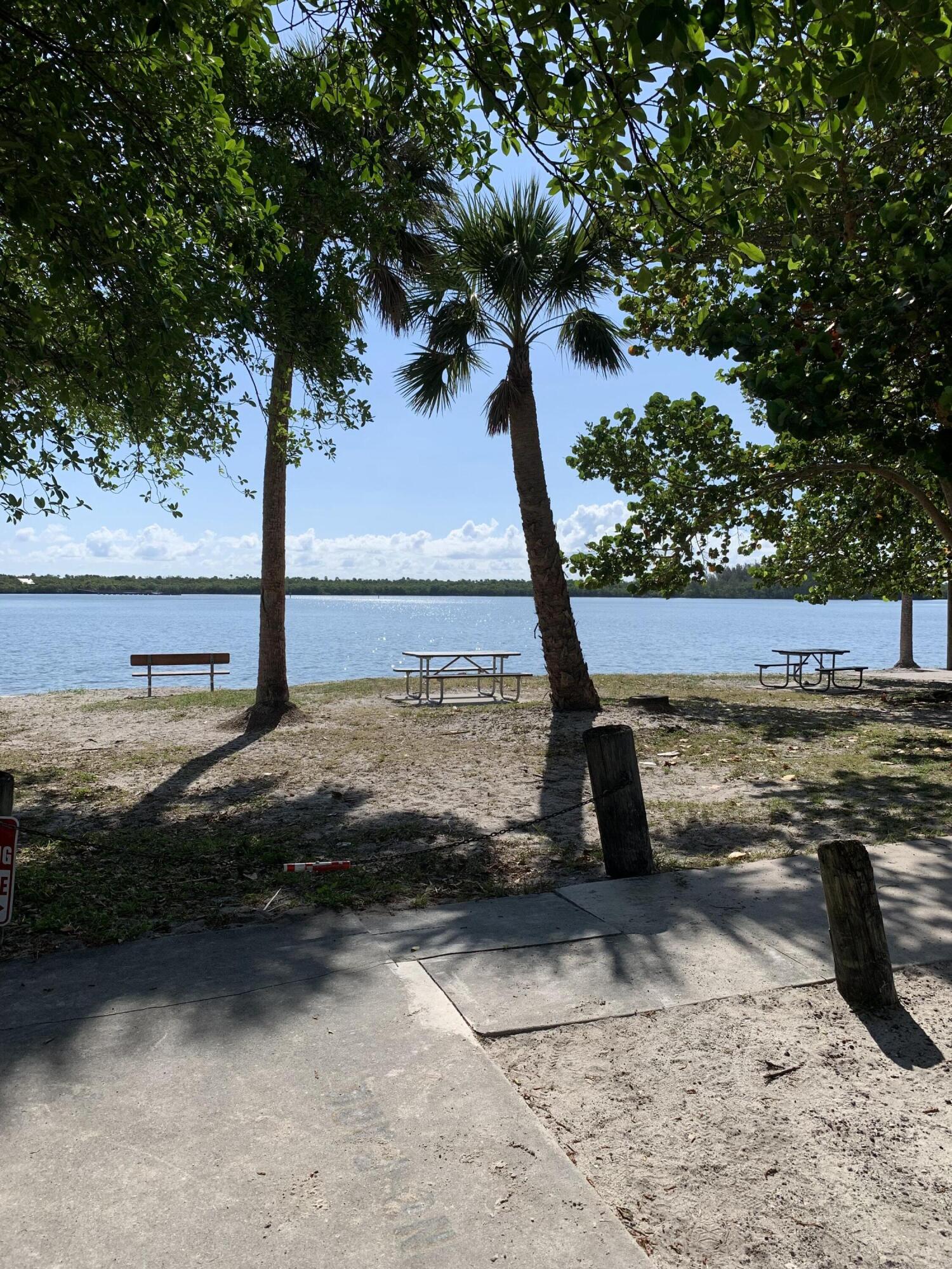 6186 SE Riverboat Drive 935
