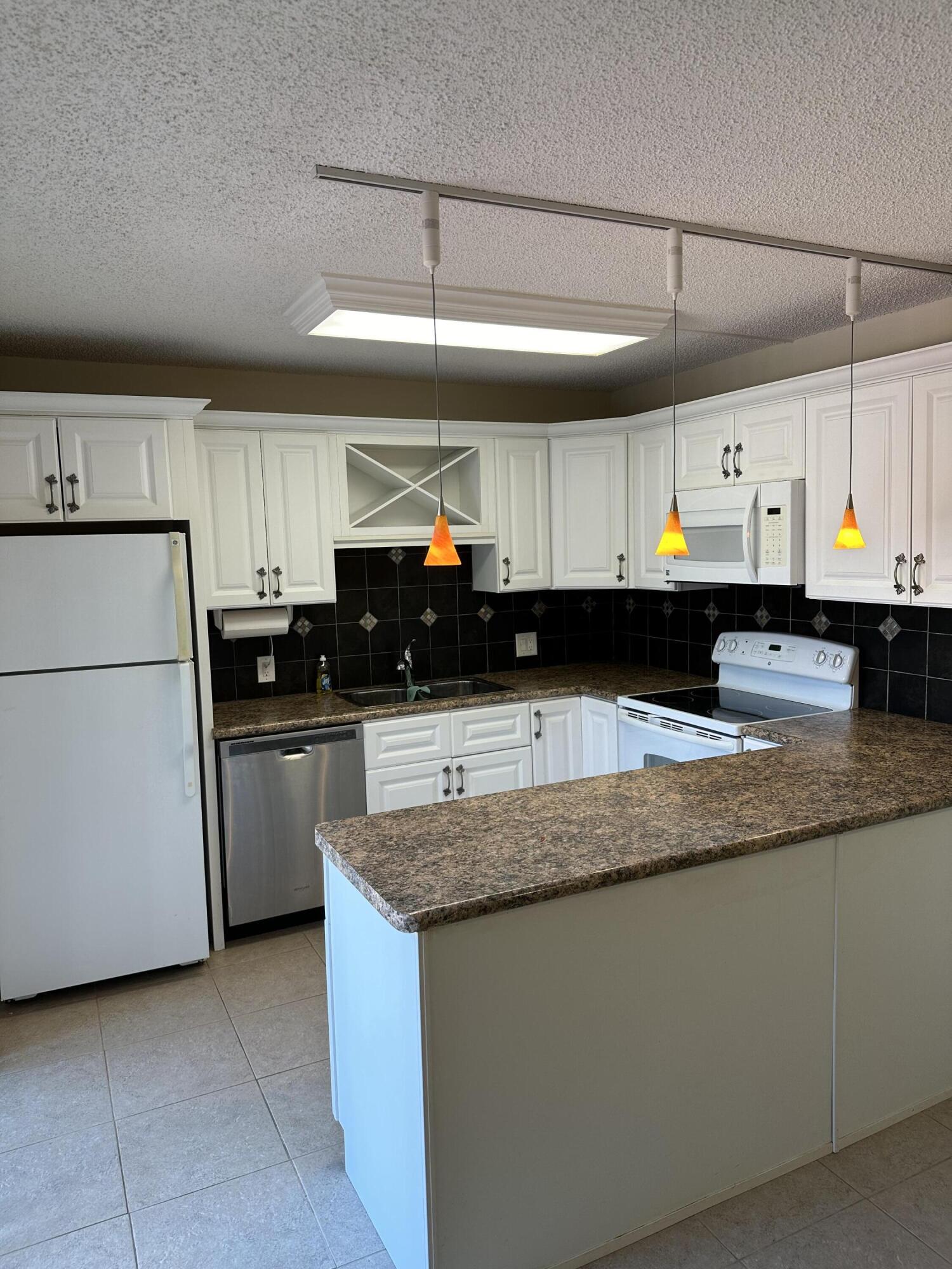 6186 SE Riverboat Drive 935