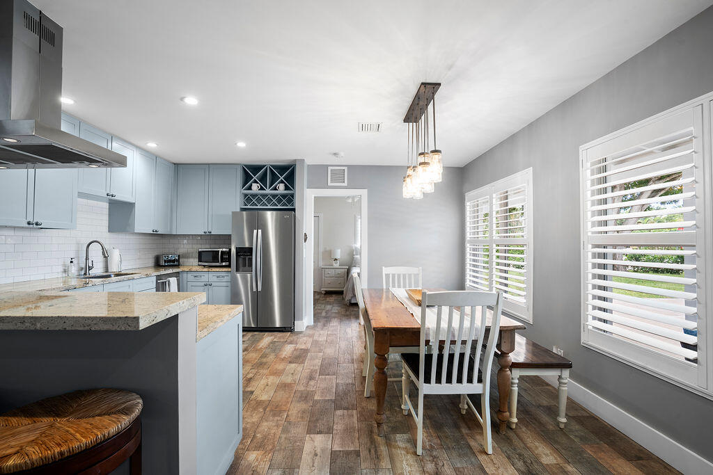 462 Tequesta Drive