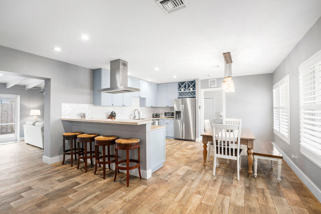 462 Tequesta Drive