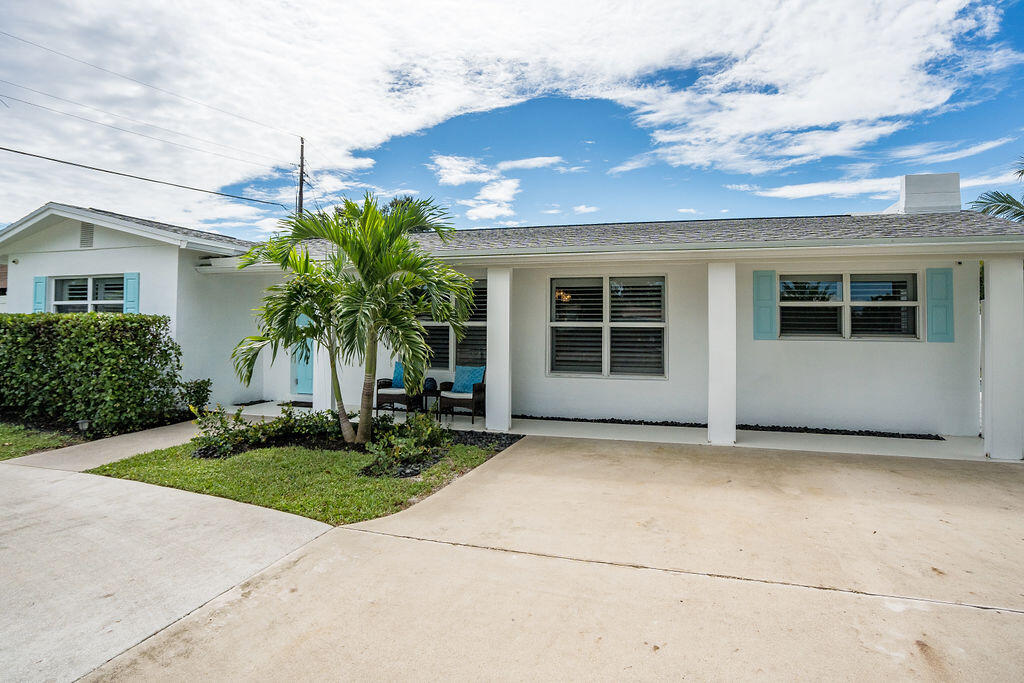 462 Tequesta Drive