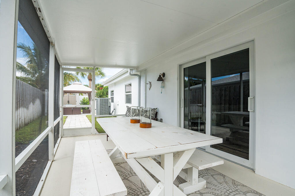 462 Tequesta Drive