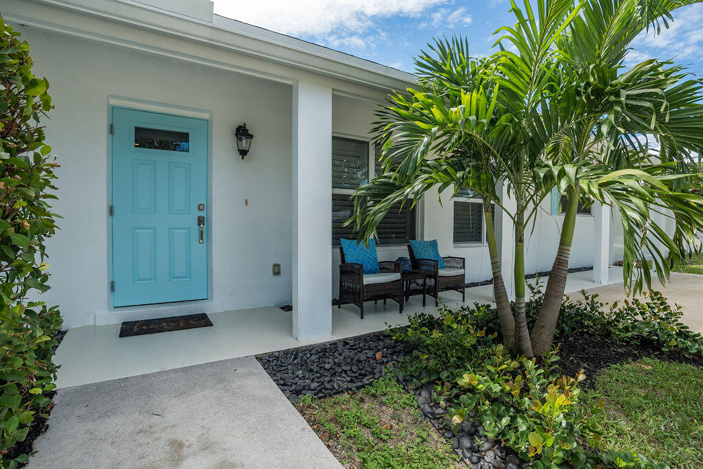 462 Tequesta Drive