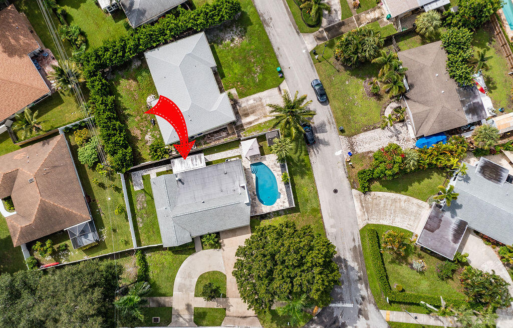 462 Tequesta Drive