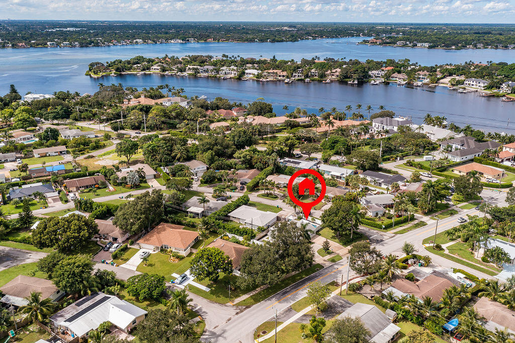 462 Tequesta Drive