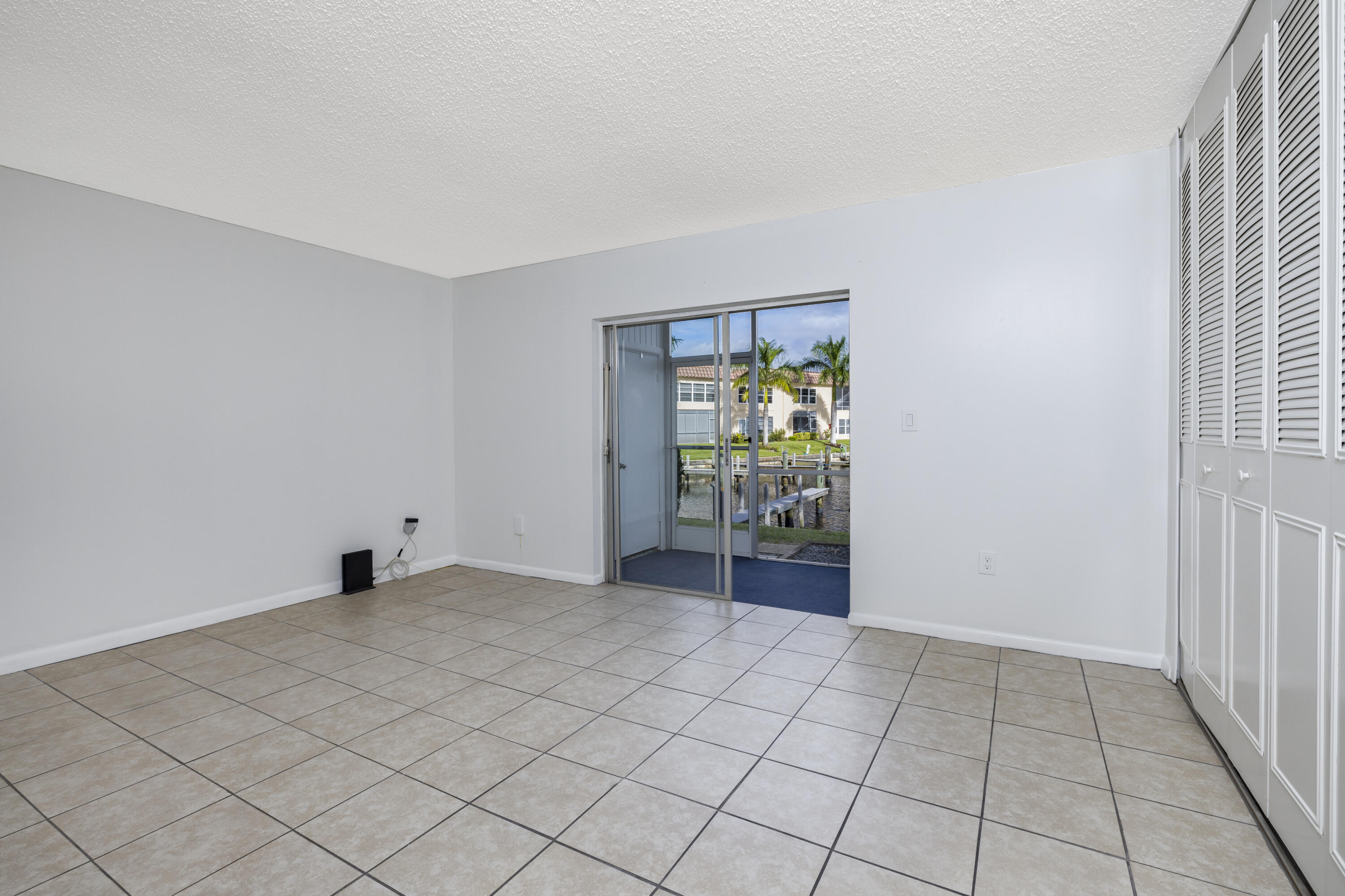 2600 S Kanner Highway M-4