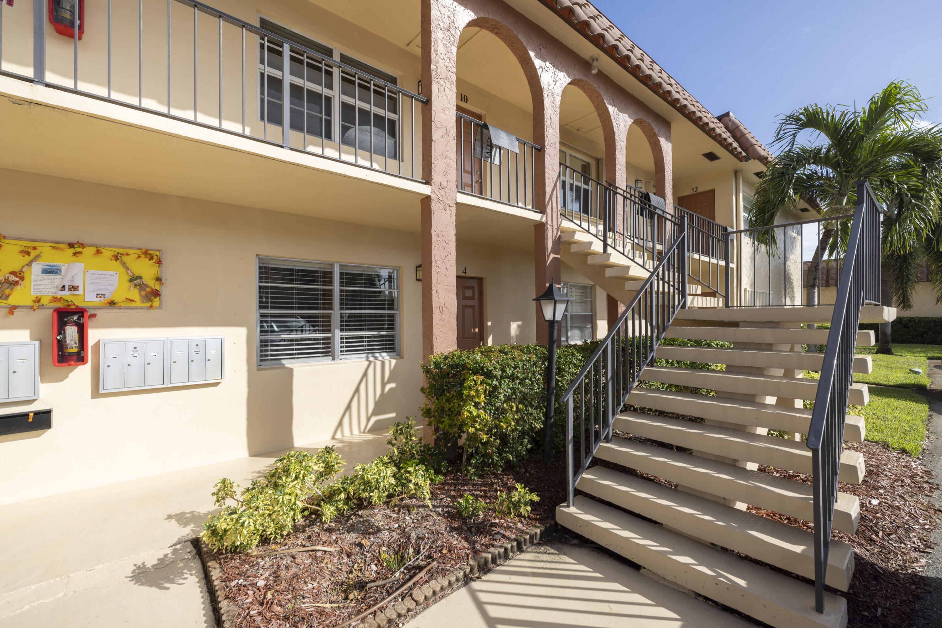 2600 S Kanner Highway M-4