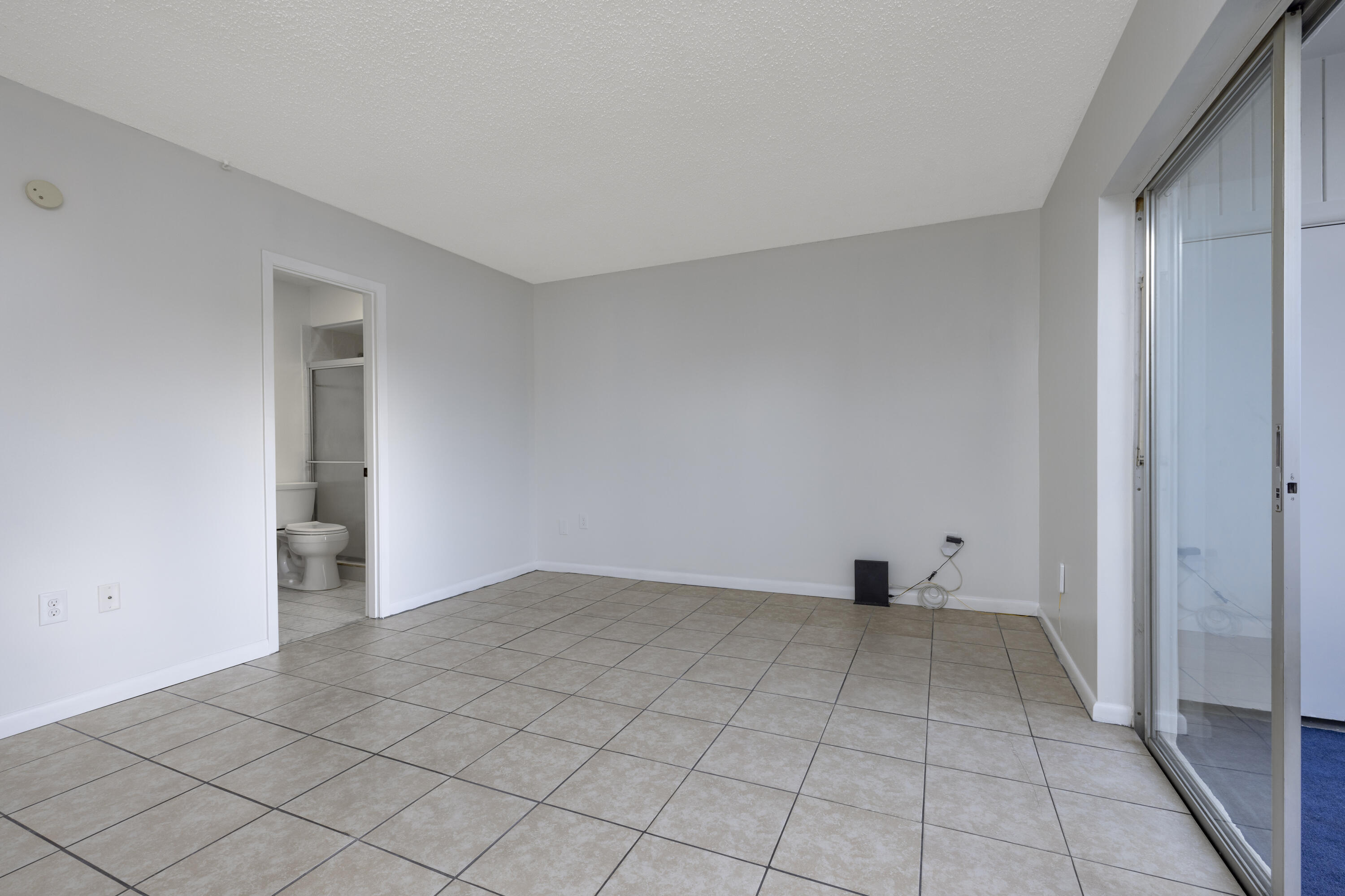 2600 S Kanner Highway M-4