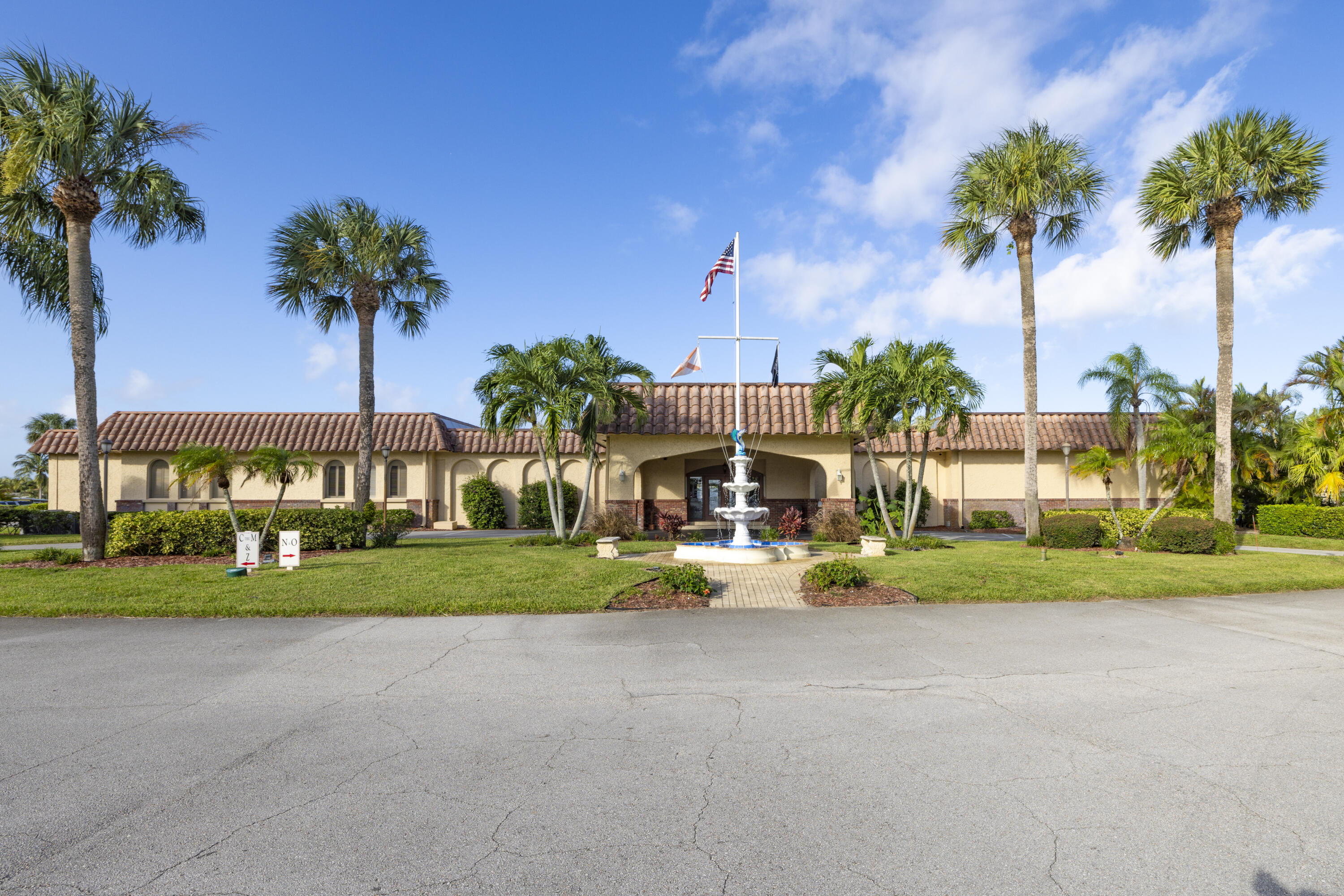 2600 S Kanner Highway M-4