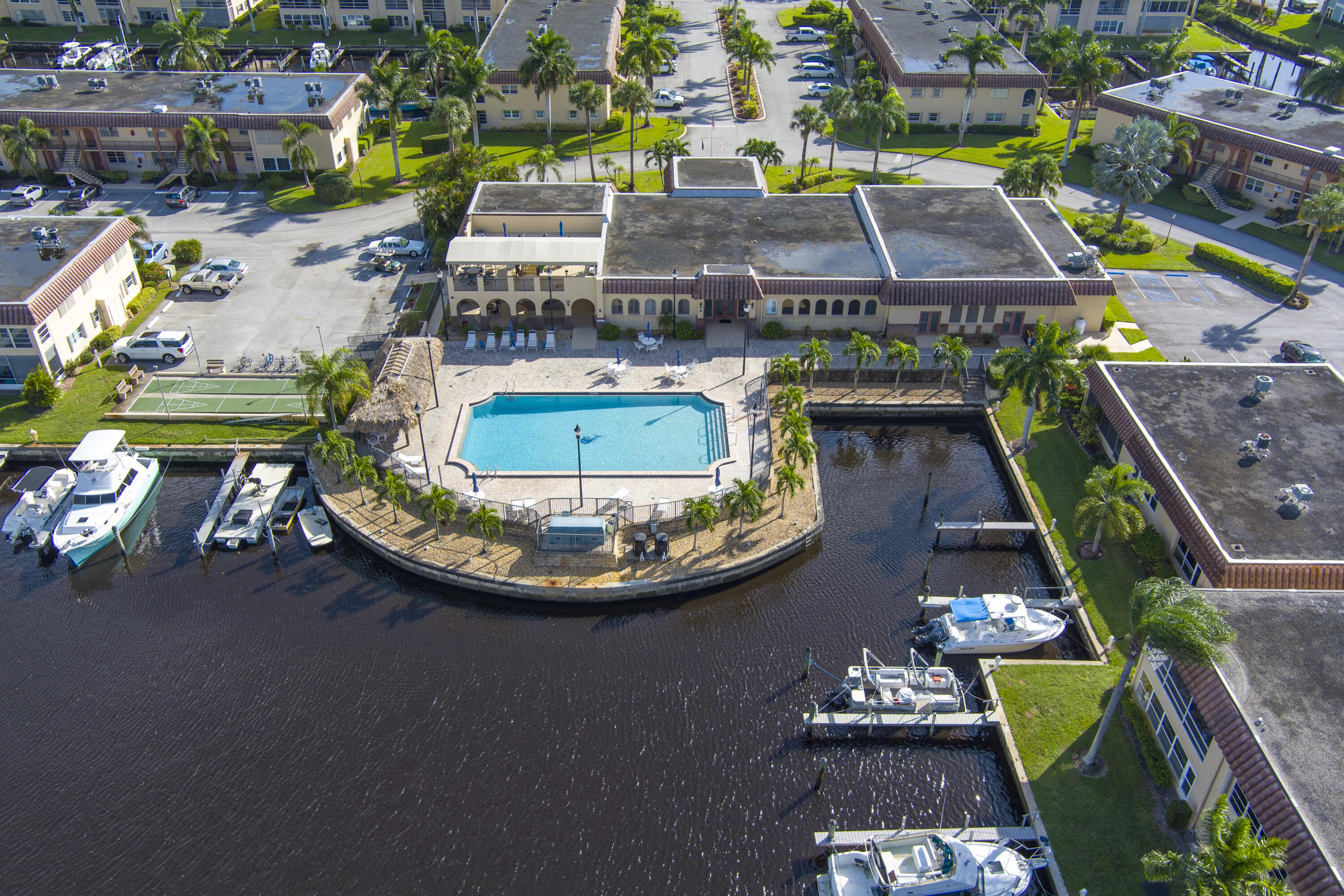 2600 S Kanner Highway M-4