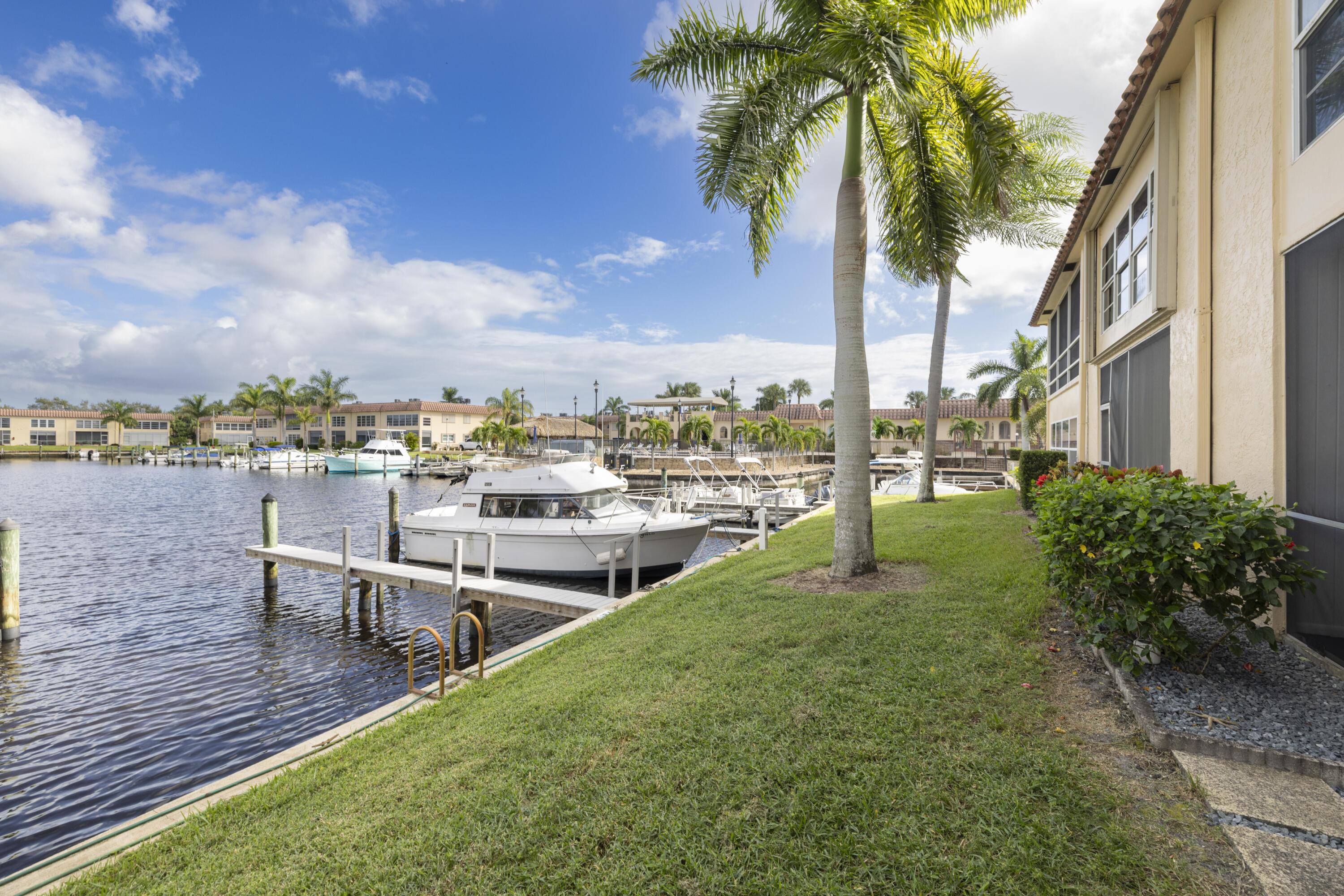 2600 S Kanner Highway M-4