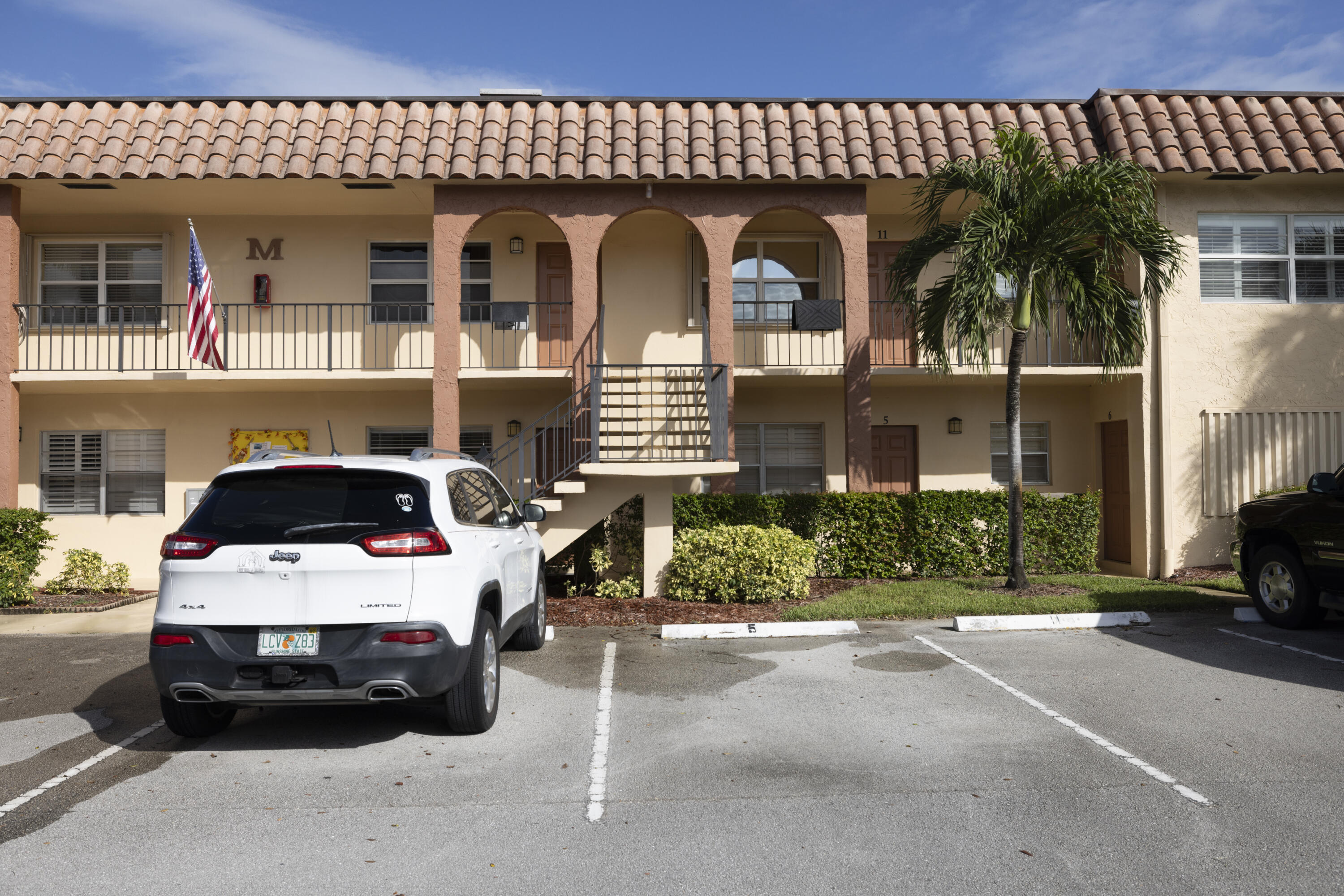2600 S Kanner Highway M-4