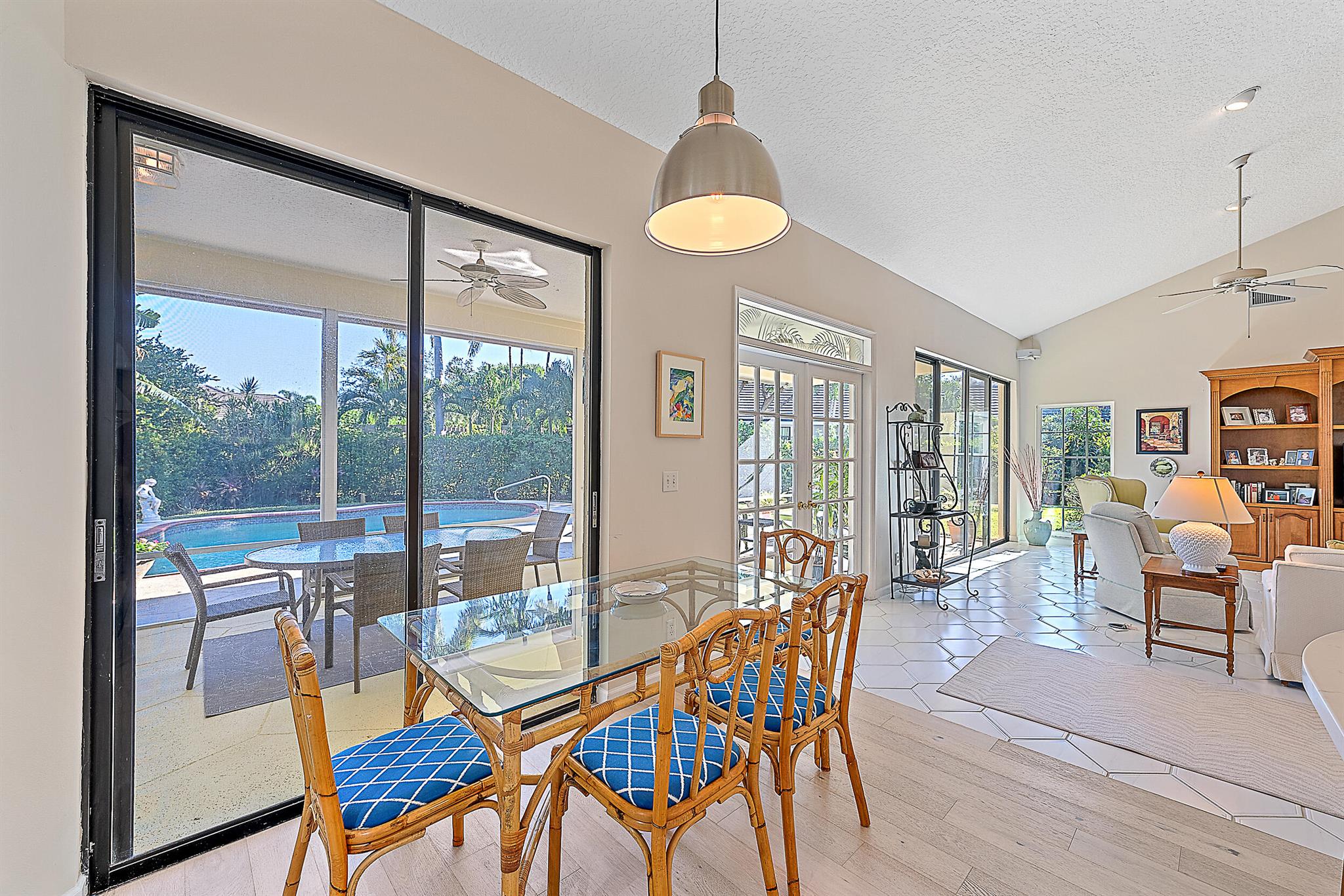 18760 SE River Ridge Road