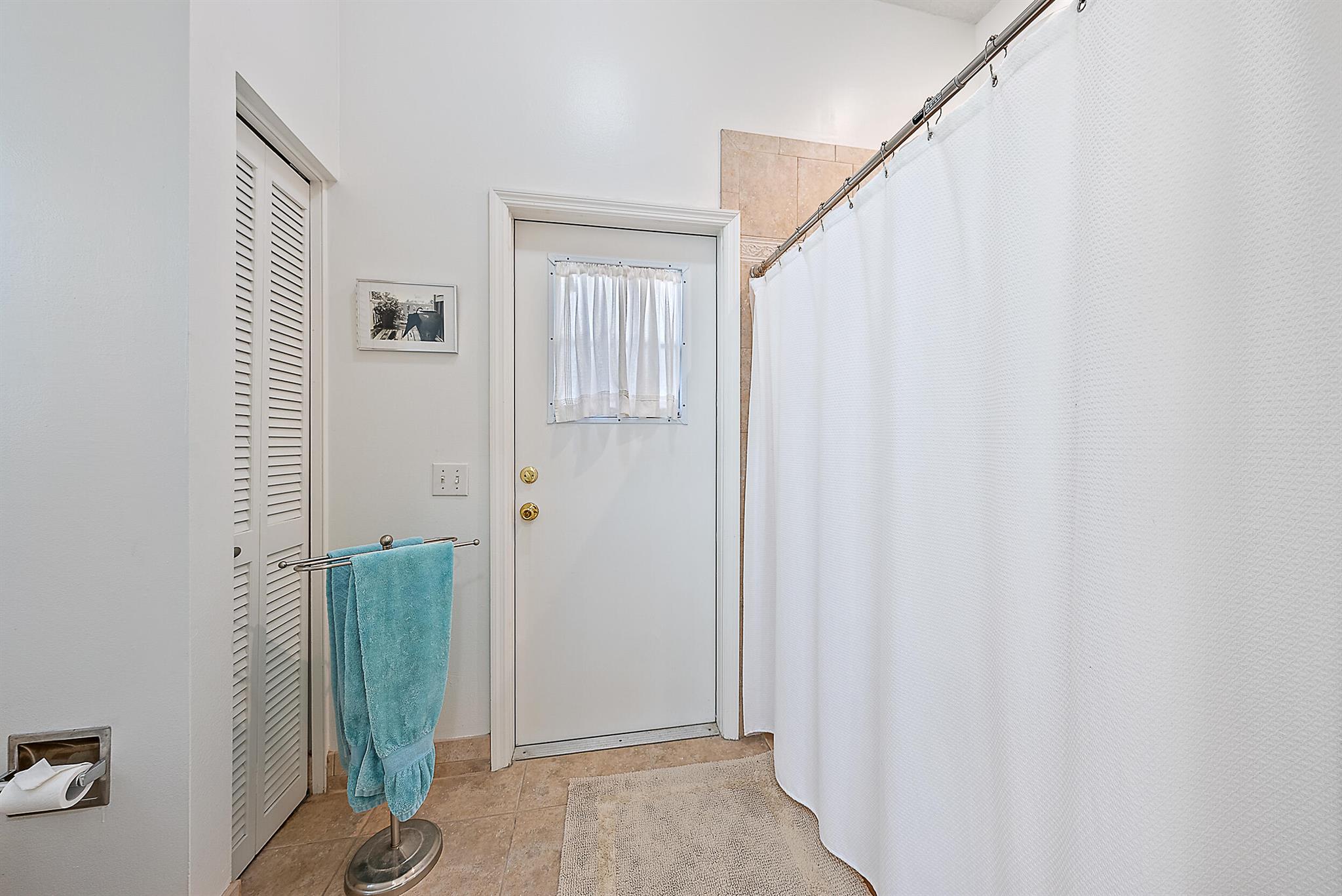 18760 SE River Ridge Road