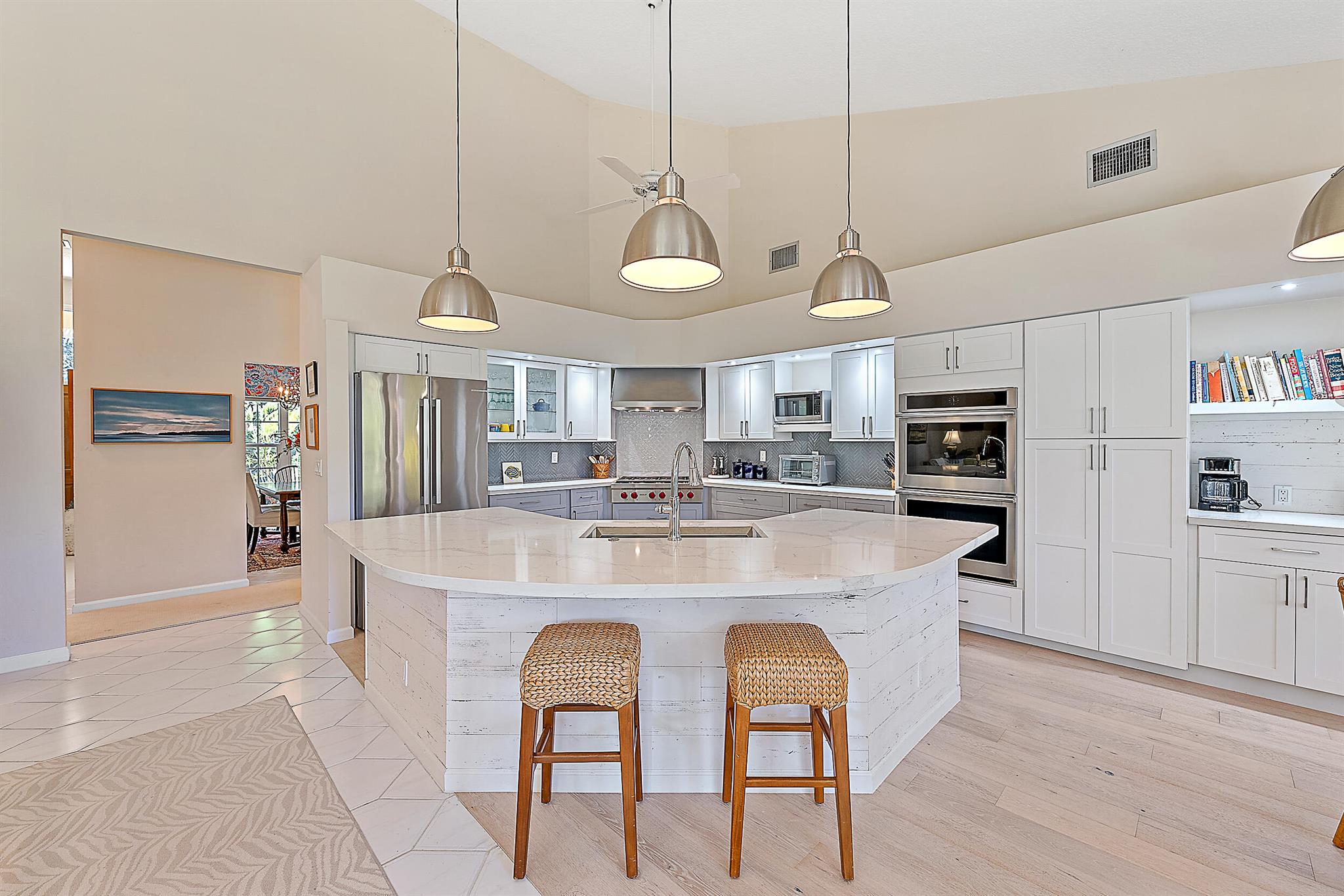 18760 SE River Ridge Road