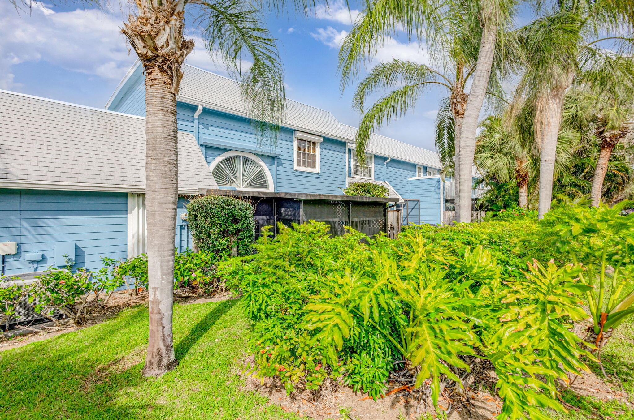 1421 Ocean Dunes Circle