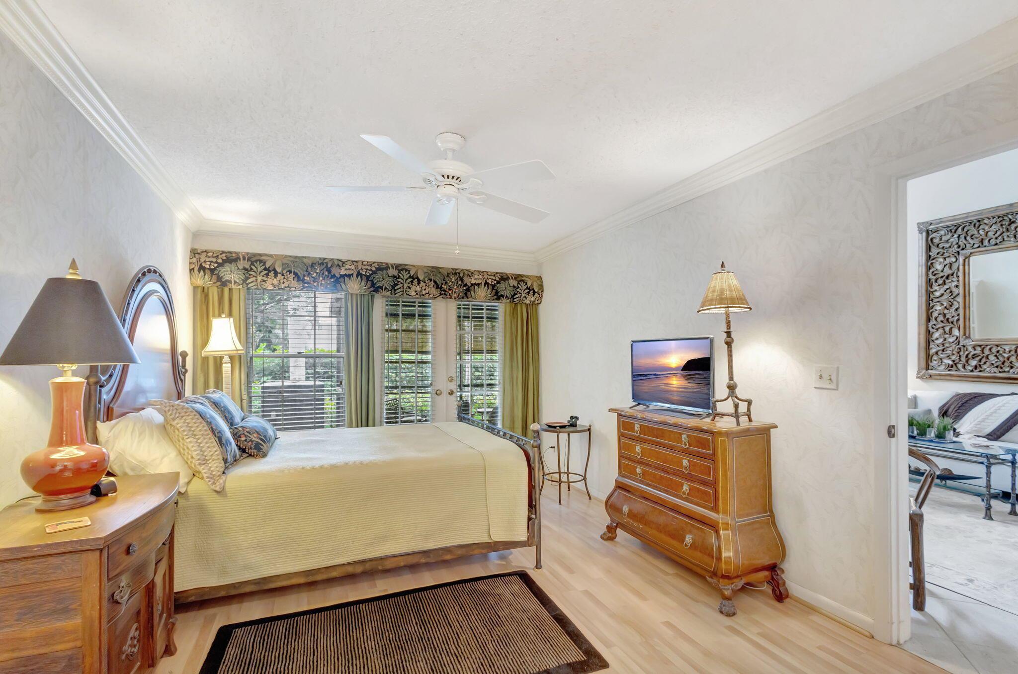 1421 Ocean Dunes Circle