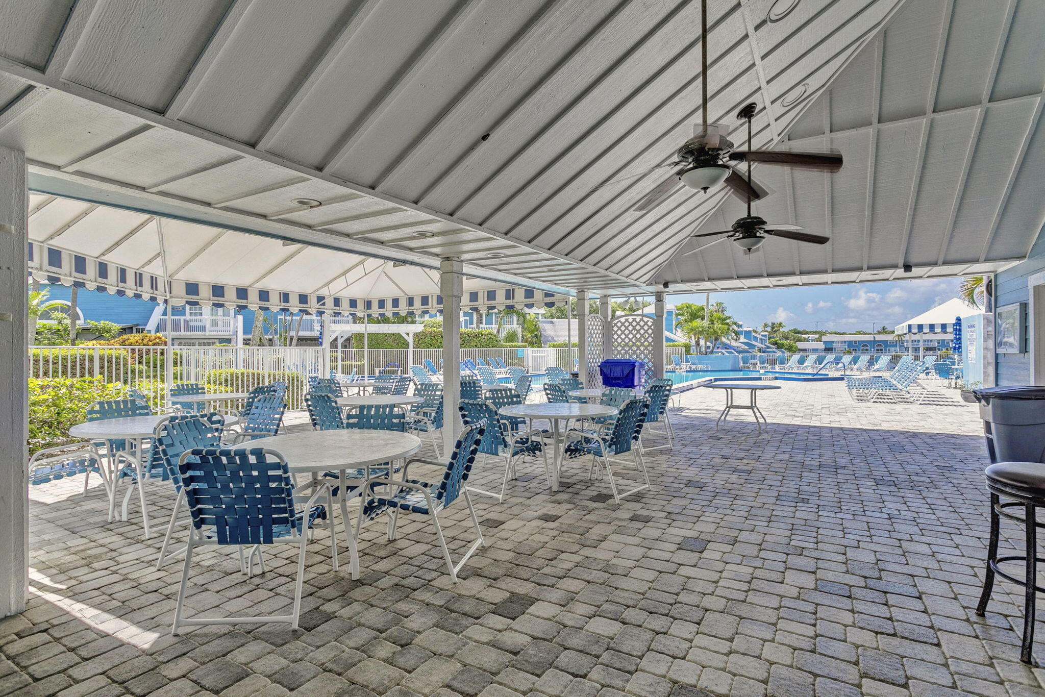1421 Ocean Dunes Circle