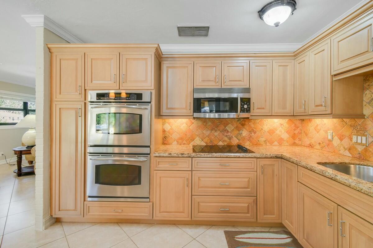 67 Yacht Club Place