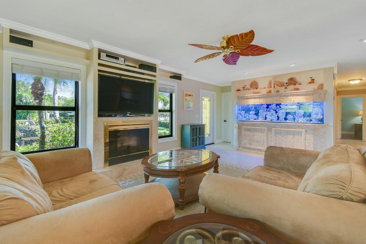 67 Yacht Club Place