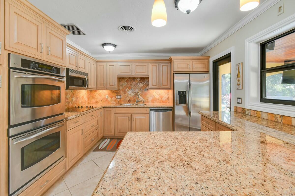 67 Yacht Club Place