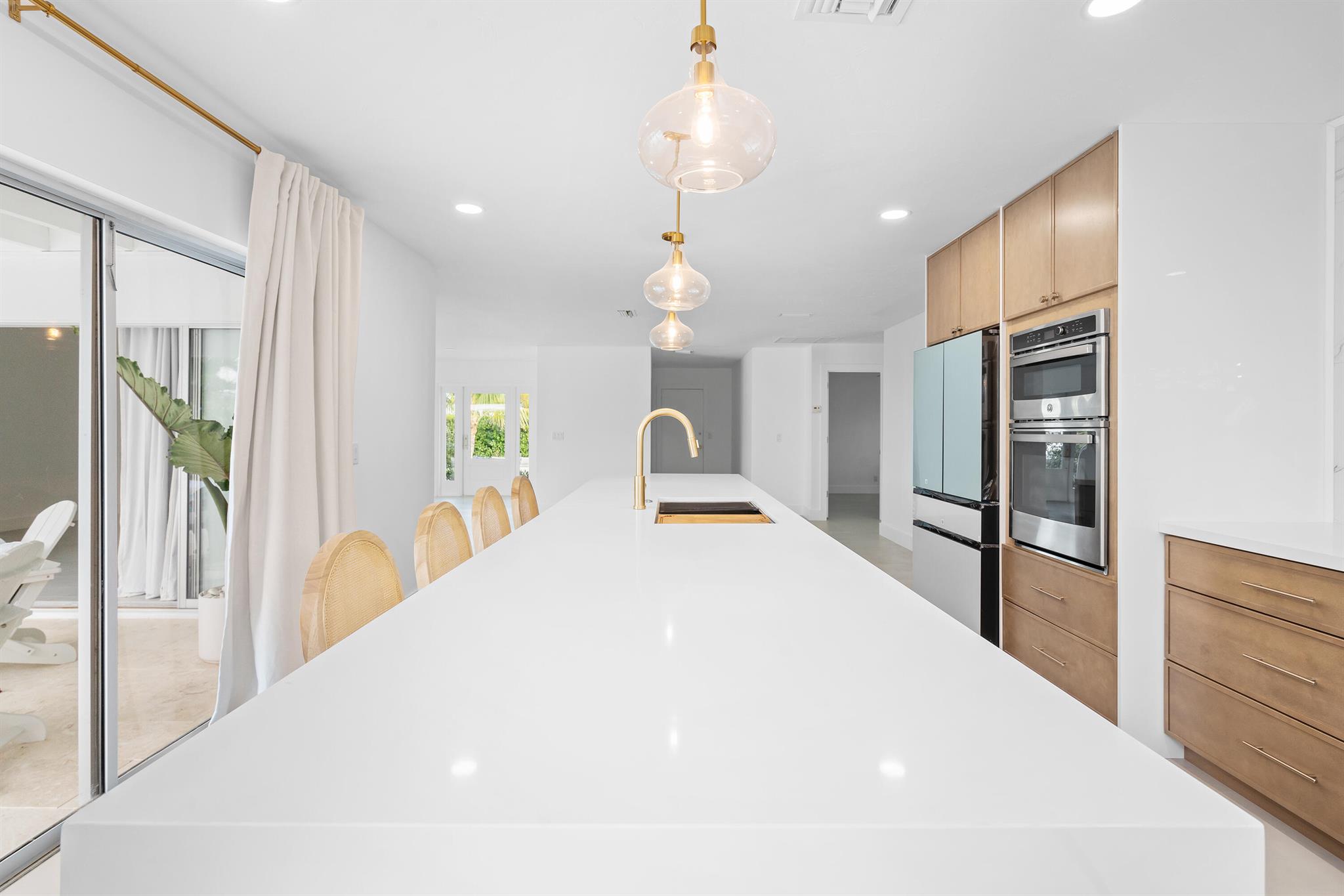 12 SE Hitching Post Circle