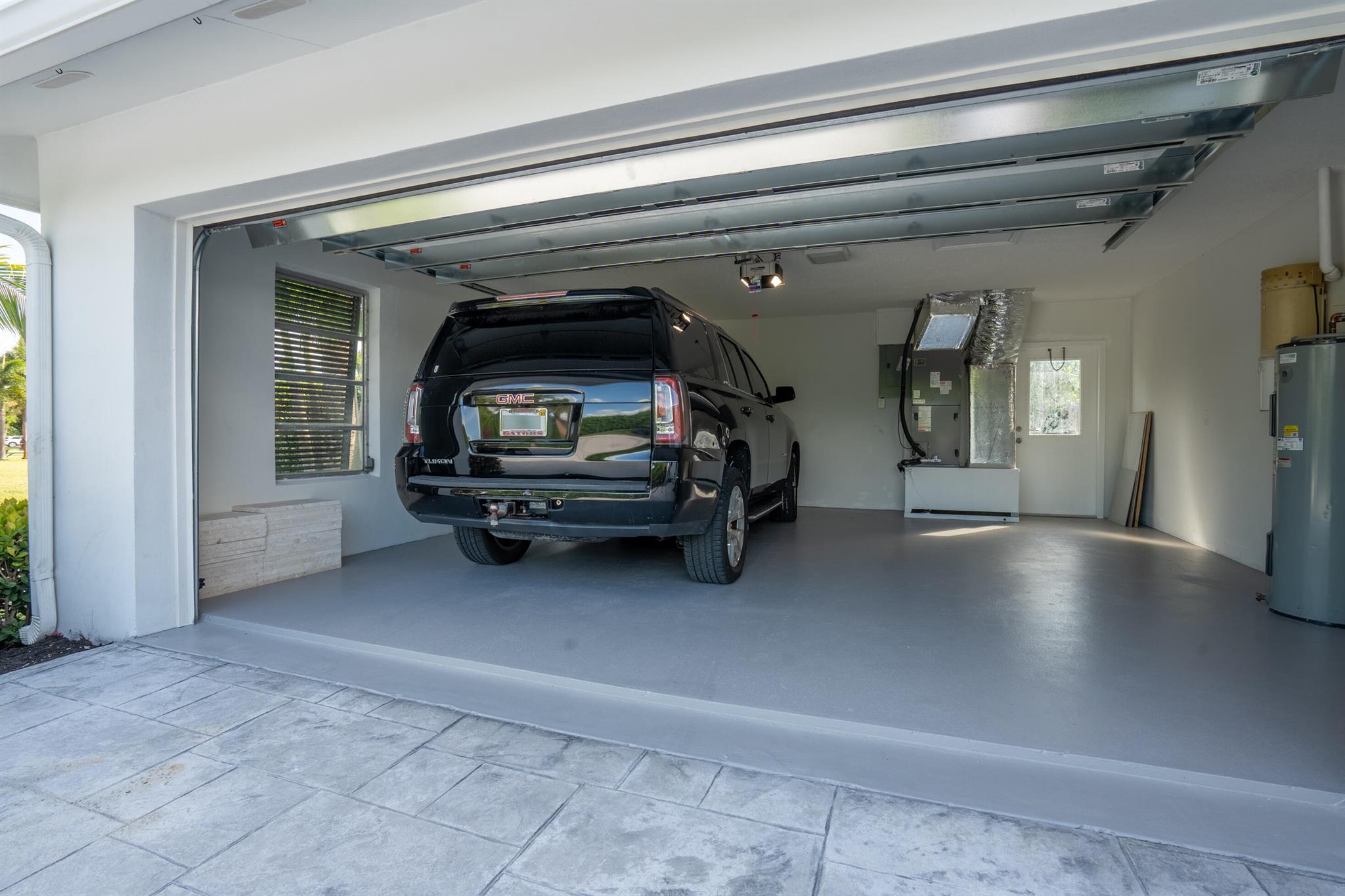 12 SE Hitching Post Circle