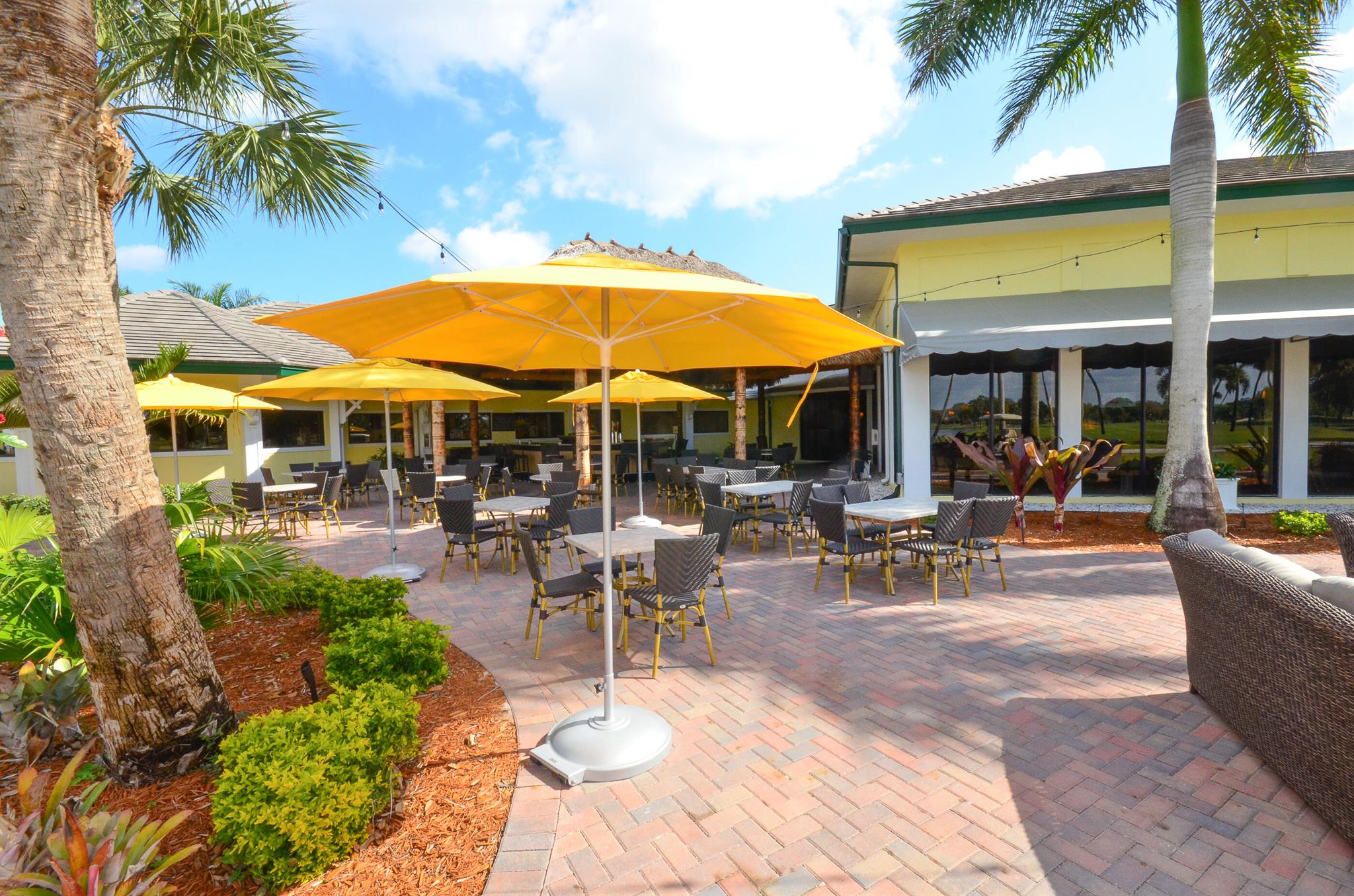 12 SE Hitching Post Circle