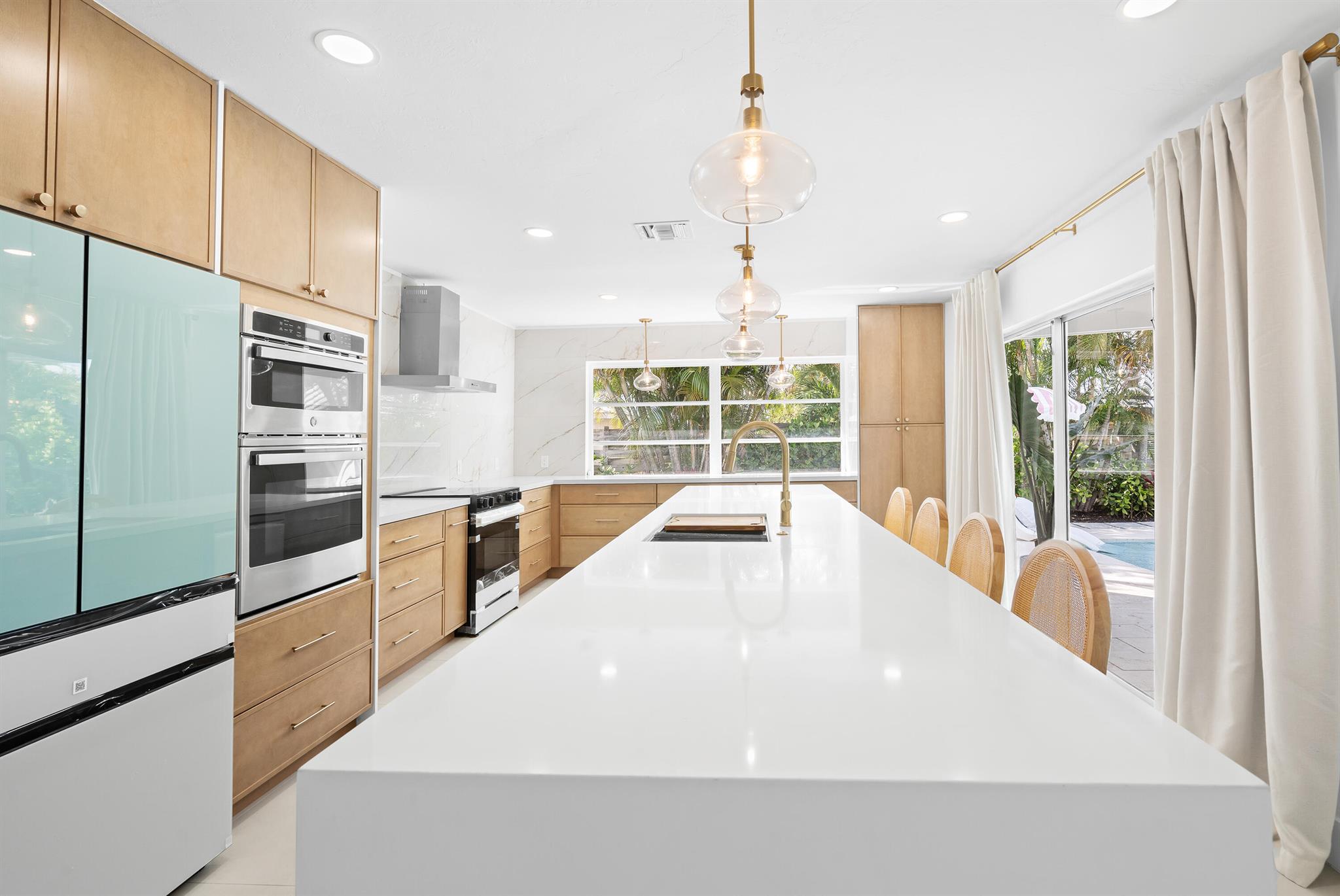 12 SE Hitching Post Circle