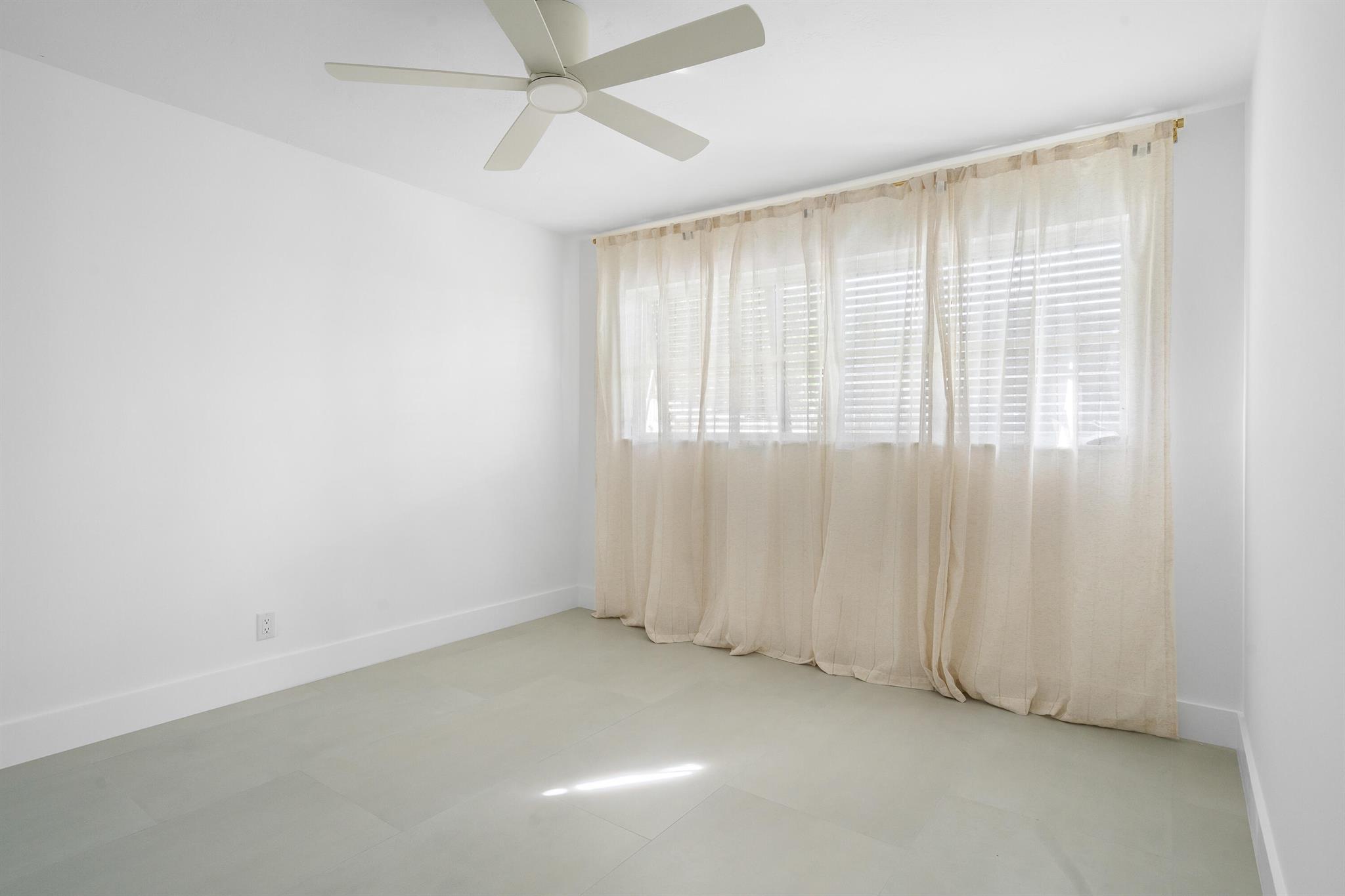 12 SE Hitching Post Circle