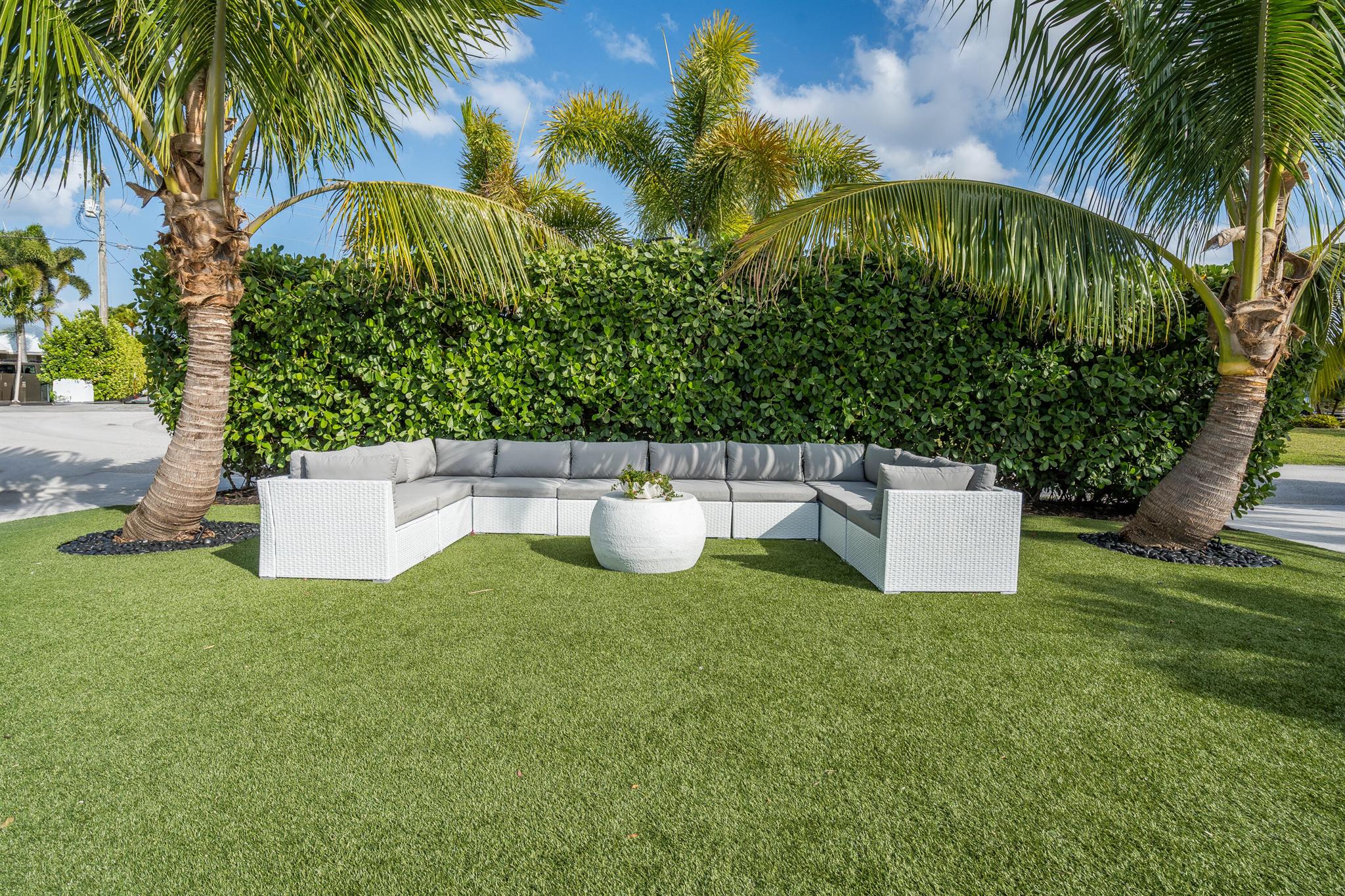 12 SE Hitching Post Circle