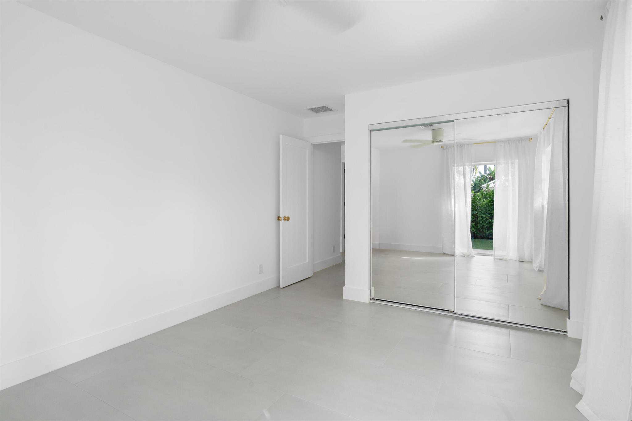 12 SE Hitching Post Circle