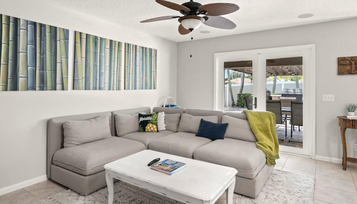 6400 Revelle Circle S