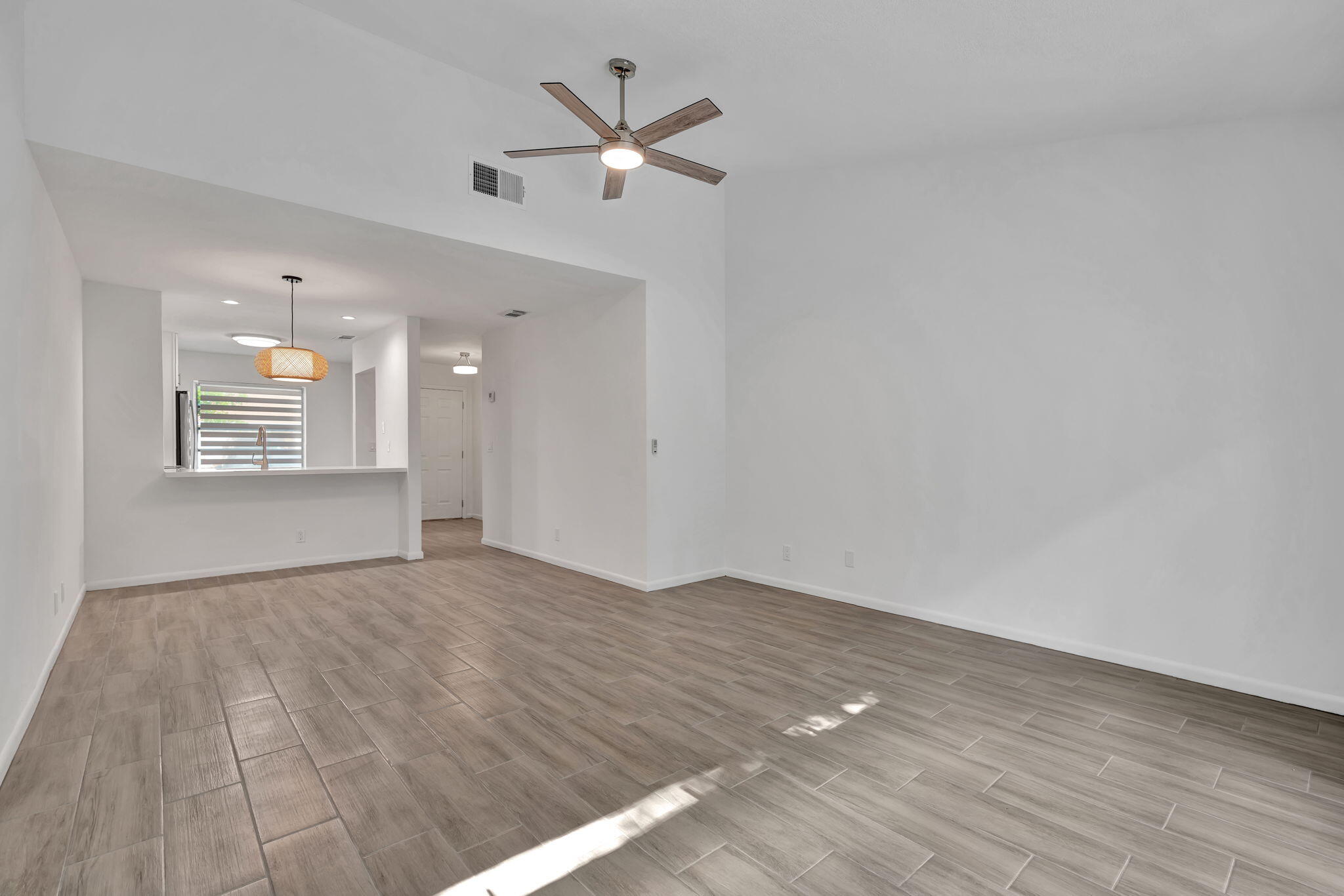 208 Palmetto Court