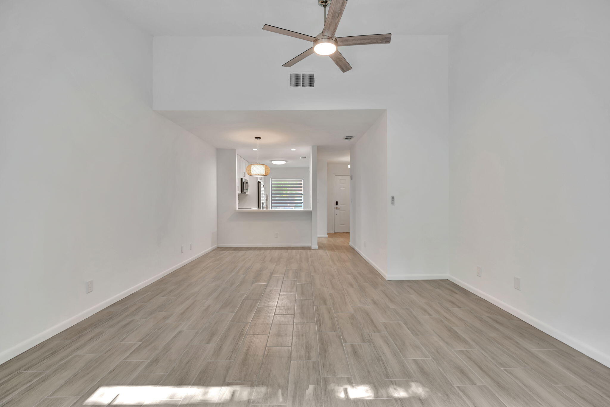208 Palmetto Court