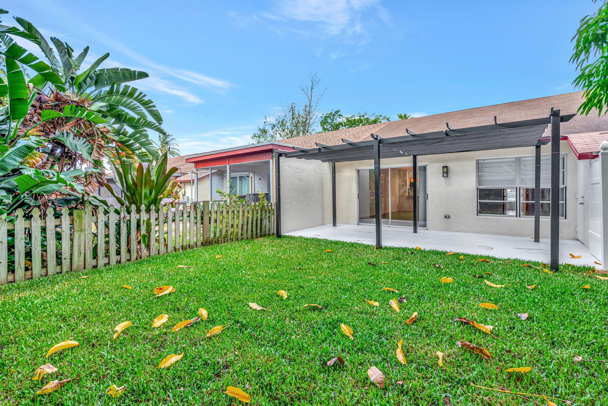 208 Palmetto Court
