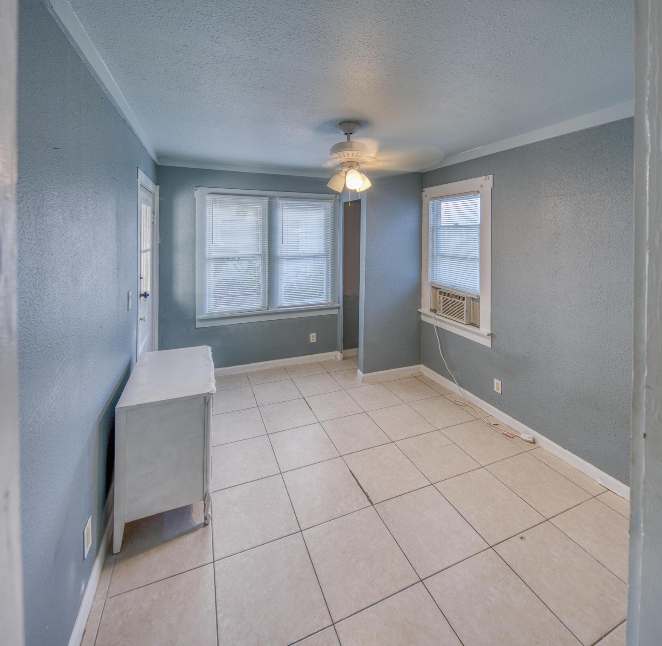 225 S K Street Main House