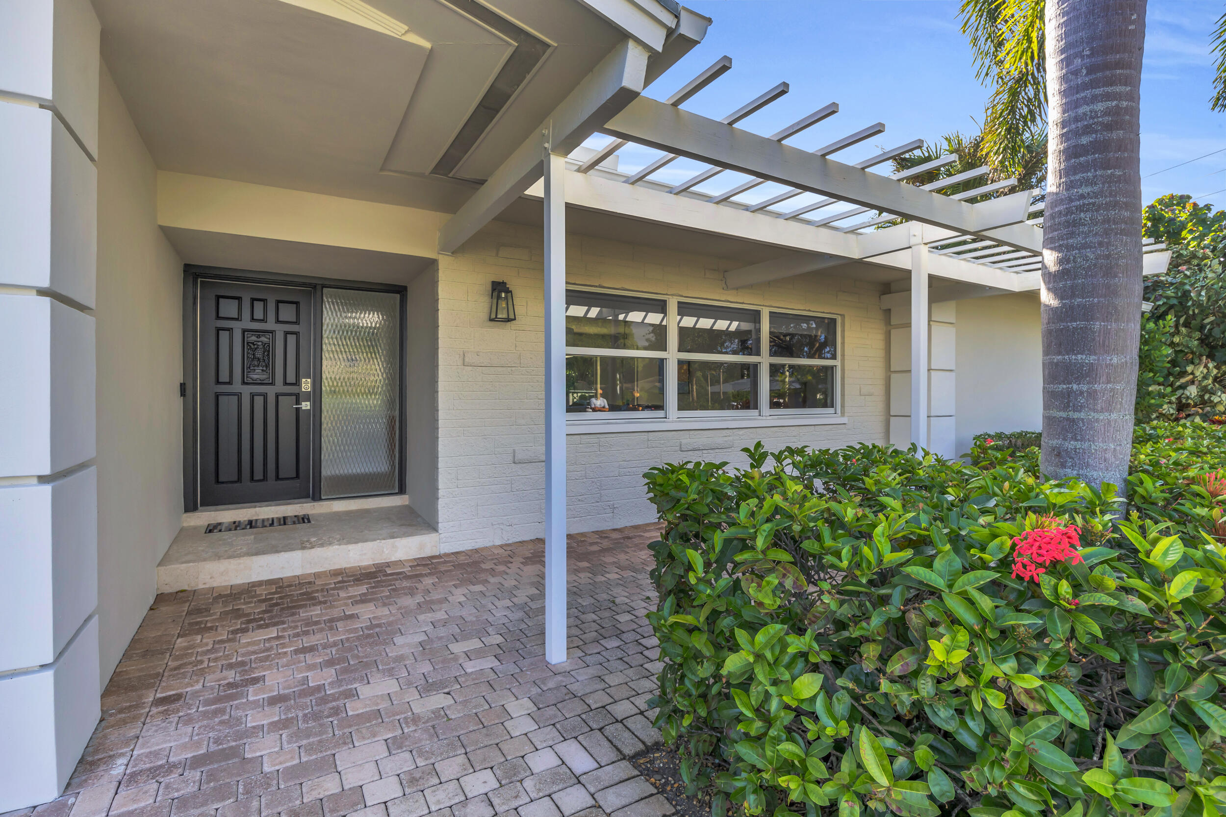 40 Pinetree Place