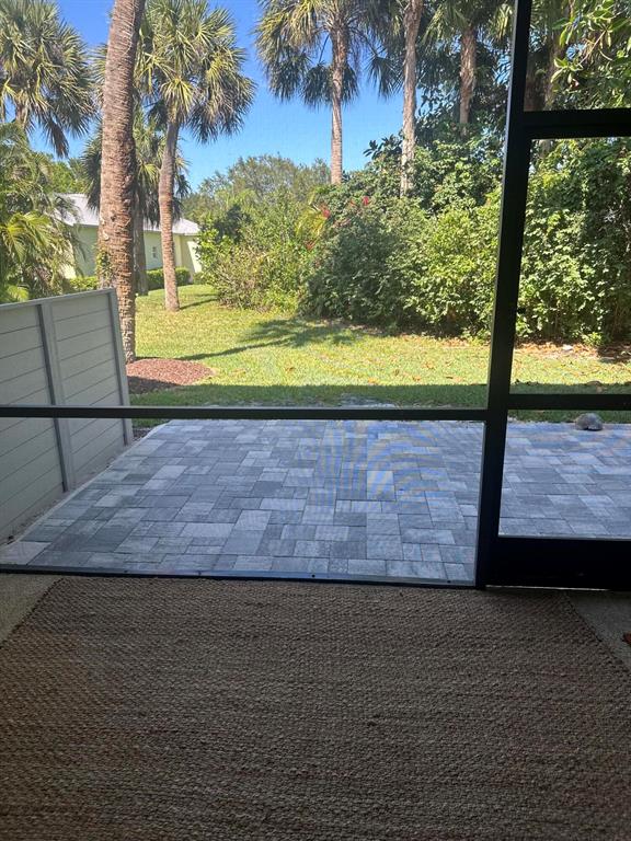 5270 SE Seascape Way 102