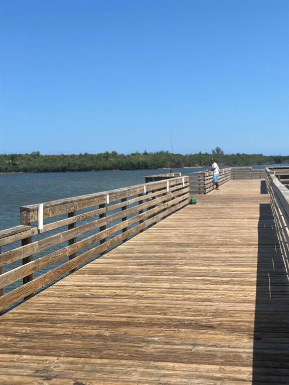 5270 SE Seascape Way 102