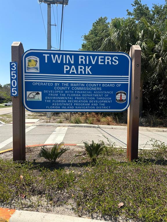 5270 SE Seascape Way 102