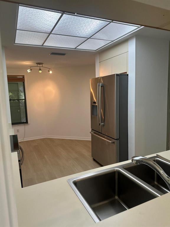 5270 SE Seascape Way 102